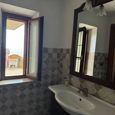 Casa Golfo Stella * Каполивери