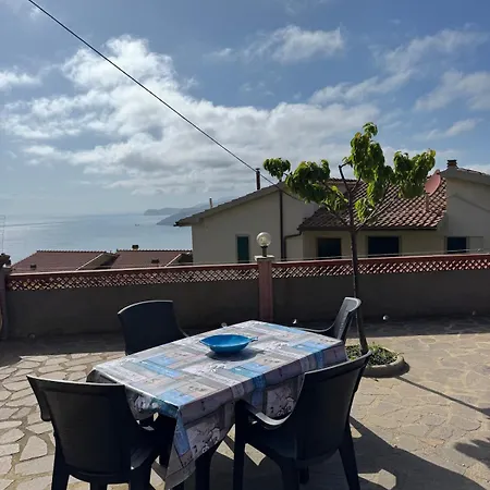 Casa Golfo Stella Дом отдыха *